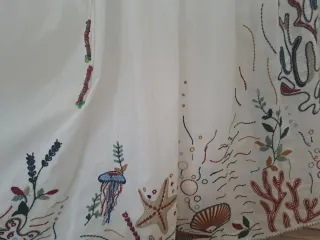 Falda larga Zara bordada