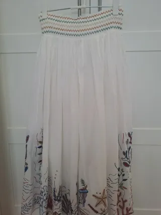 Falda larga Zara bordada
