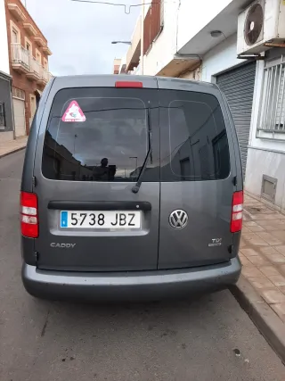 Volkswagen Caddy 2015
