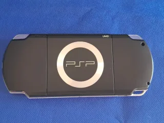 Sony PSP 1004 Piano Black con caja