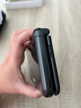 Nuovo Nintendo 3DS XL Nero + Custodia e Caricatore