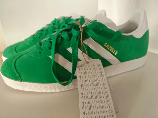 Zapatillas Adidas Gazelle verdes sin estrenar