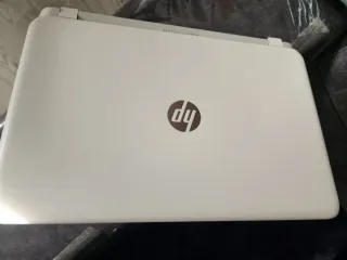 HP Pavilion BeatsAudio Portátil