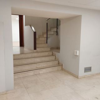 R-7939434 Alquiler local comercial Palau-Solità