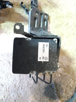 Módulo ABS VW 6R0 907 379 R
