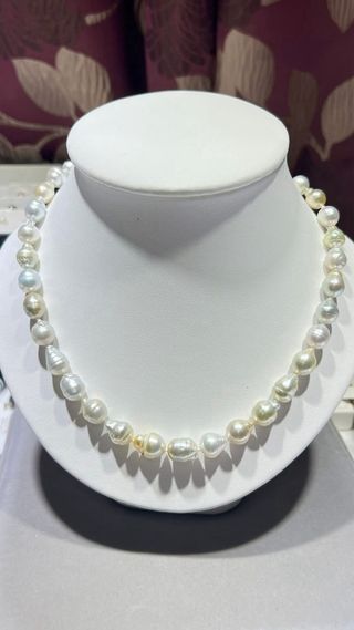 Collar Perlas Mar del Sur Barro Oro Blanco