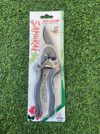 Tijeras Podar KS-8T 215 mm.1 Mano