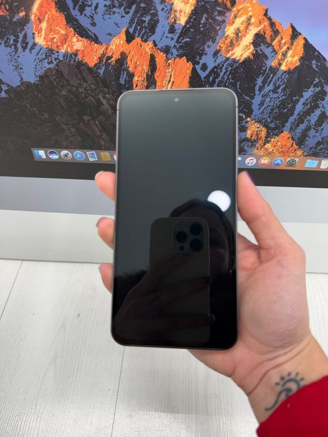 Samsung S24 FE 256gb como nuevo