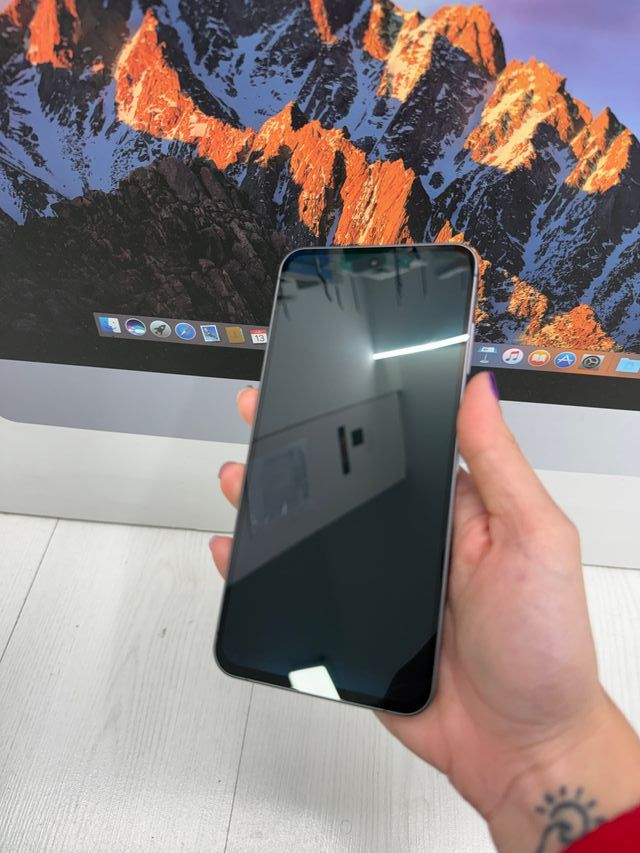 Samsung S24 FE 256gb como nuevo