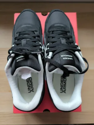 Zapatillas Under Armour UA Essential Nuevas