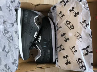 Zapatillas Under Armour UA Essential Nuevas