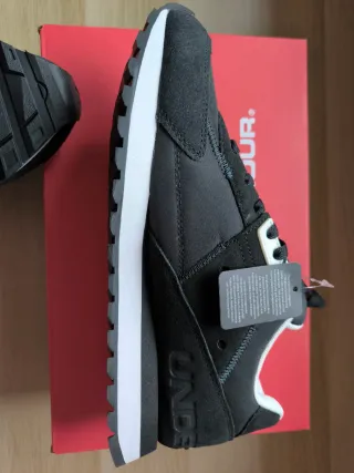 Zapatillas Under Armour UA Essential Nuevas