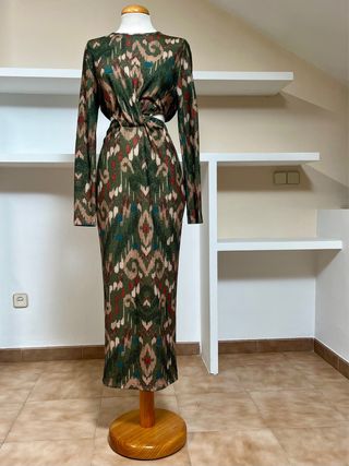 Vestido largo estampado manga larga