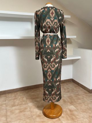 Vestido largo estampado manga larga