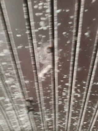 Puerta abatible metálica