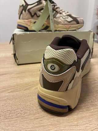 Adidas Response Cl Bad Bunny Paso Fino