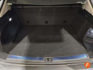 Volkswagen Touareg Prem Eleg 3.0 V6 TDI 210kW Tip 4M