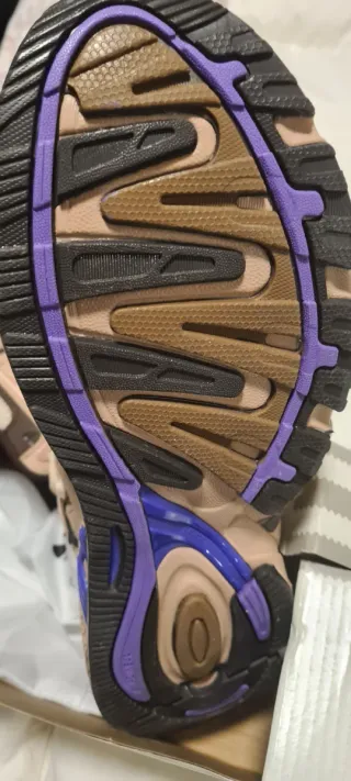 Adidas Response CL Bad Bunny Beige/Marrón Talla 41