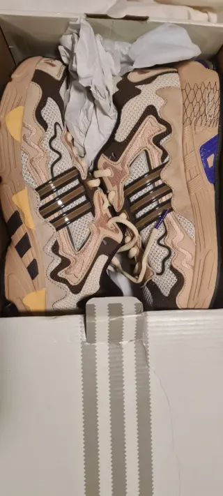 Adidas Response CL Bad Bunny Beige/Marrón Talla 41