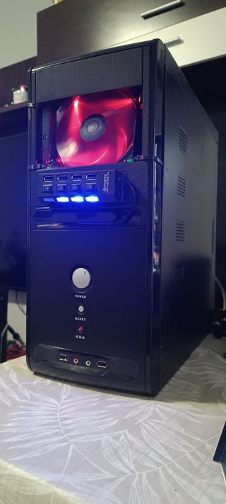 PC con SSD y W10 PRO