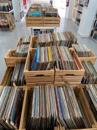 Lote 3500 Vinilos Pop/Rock (2€-10€)