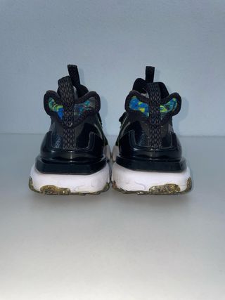 Nike React Vision “Negro Volt” y Verde. EU 43