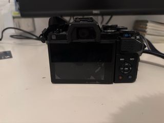 Olympus OM-D E-M10 III Cámara Digital