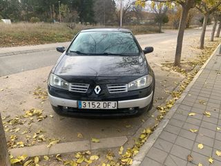 Se cambia Renault Megane cc