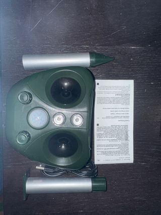 Repelente Animal Ultrasónico Solar