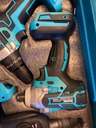 Herramientas Makita Taladro y Atornillador