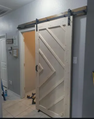 Puerta corredera rústica de madera, hacemos todo