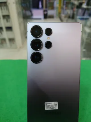 Samsung Galaxy S25 Ultra 256GB Plata