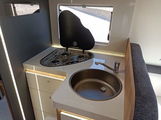 Alquiler Autocaravana perfilada 120€