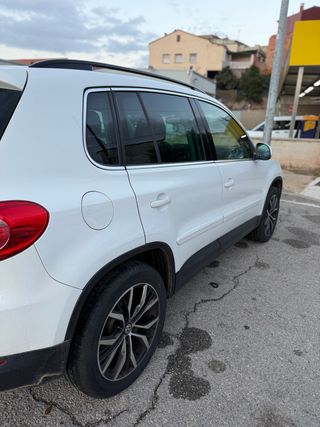 Volkswagen Tiguan 2011