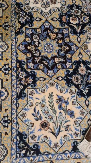 Tappeti orientali annodati a mano lana