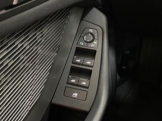 BMW Serie 1 116 1.5 122CV ESPECTACULAR!!!!!!!!!!!!