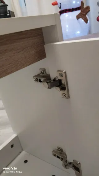 Armario bajo lavabo blanco