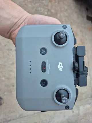 Dron DJI Mavic Air 2S Gris