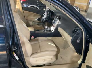 LEXUS IS250 AUTO Luxury 2006 136.000 km Etiqueta C