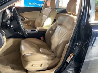 LEXUS IS250 AUTO Luxury 2006 136.000 km Etiqueta C