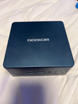 Mini PC GEEKOM IT13 Intel i9 32GB RAM 2TB SSD