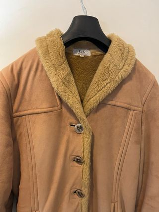 Abrigo vintage forrado de pelo