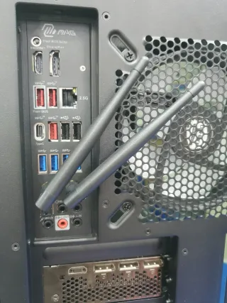 Torre Gaming MSI RGB