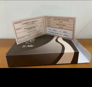 Monedero/Tarjetero Negro con Detalle