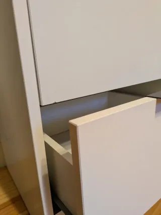 Mesilla 2 cajones gris/blanco