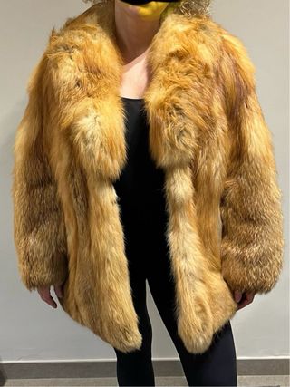 Abrigo de zorro de Canadá seminuevo