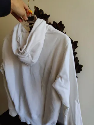 Sudadera Blanca Beat Drop