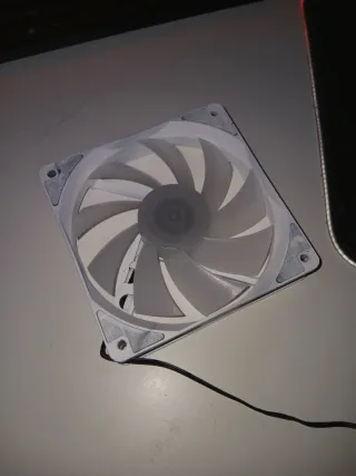 Set ventole RGB bianche Gamdias