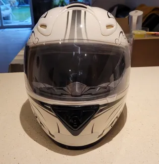 Casco integral de moto marca RIDE