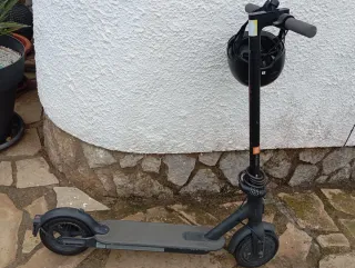 Patinete Eléctrico Negro Se vende por mudanzas
